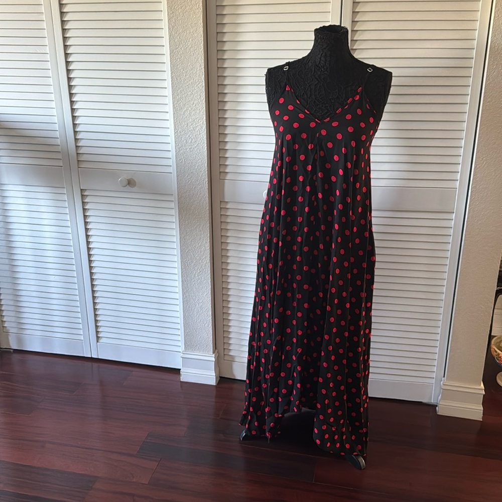Grecerelle polka dots size small
